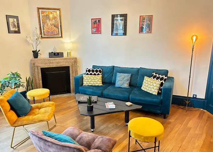 Signature Art Deco Apartman