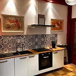 Apartment Signature Art Deco