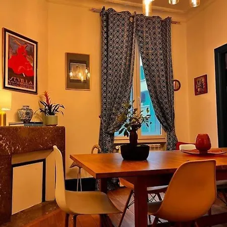 Apartment Signature Art Deco *