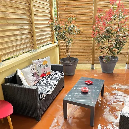 Signature Art Deco Apartment