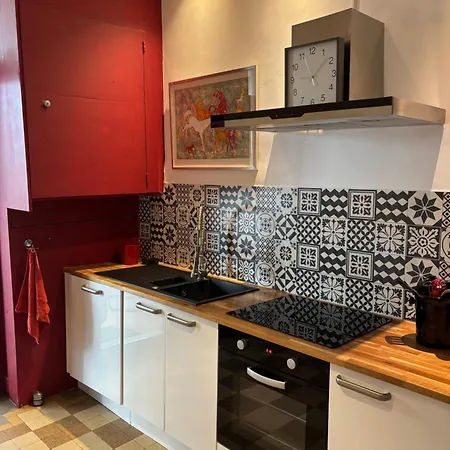 Signature Art Deco Apartment Valence (Drome)