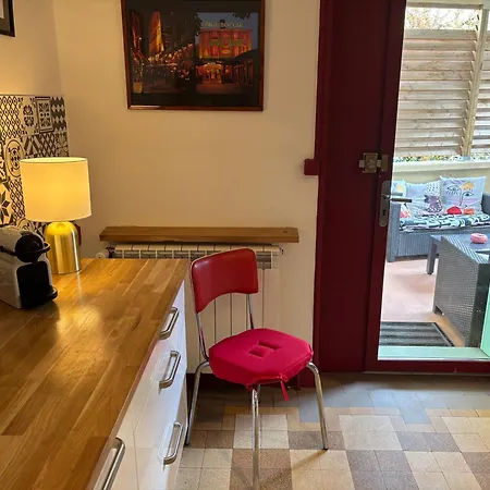 Signature Art Deco Apartment