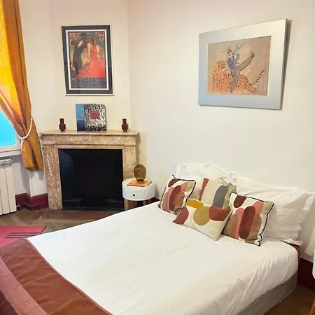 Signature Art Deco Apartment Valence (Drome)