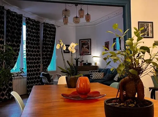 Signature Art Deco Διαμέρισμα *